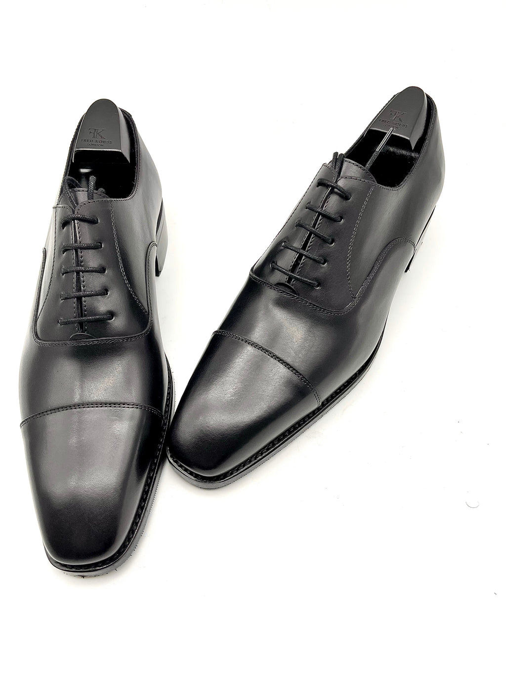 Pierre Oxford - Black