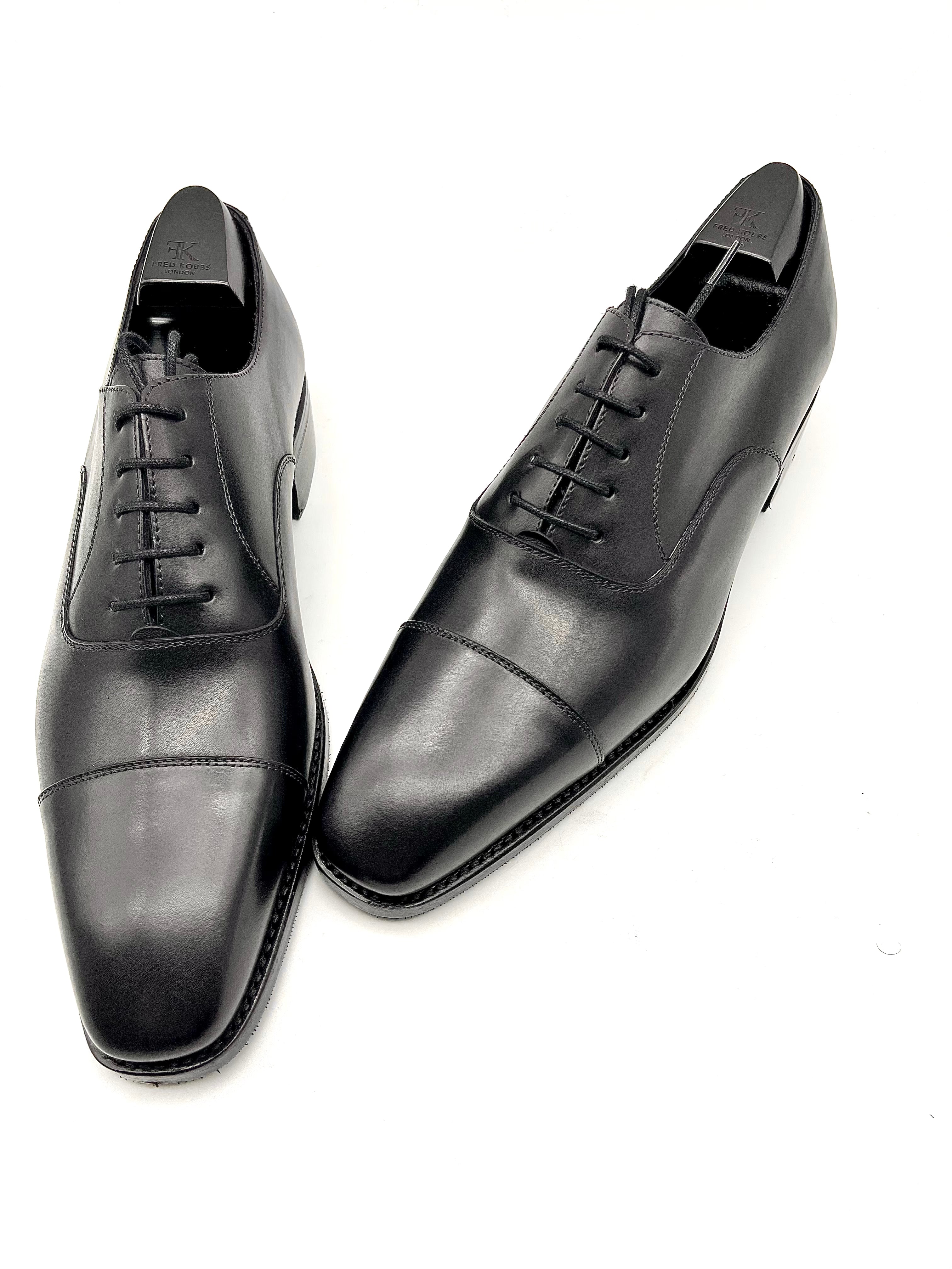 Pierre Oxford - Black