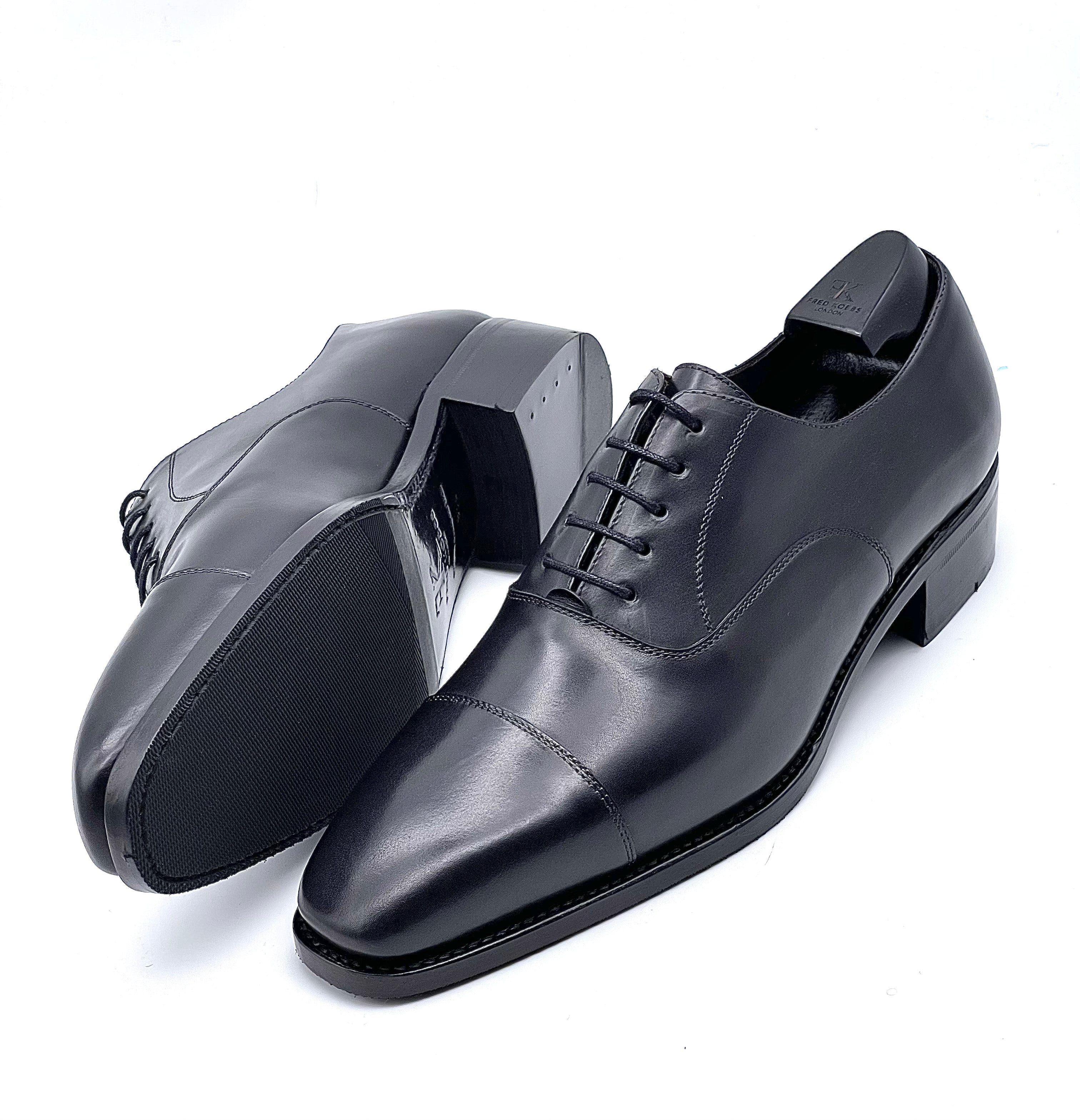 Pierre Oxford - Black